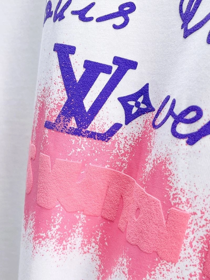 Louis Vuitton T-Shirts Practical 136052