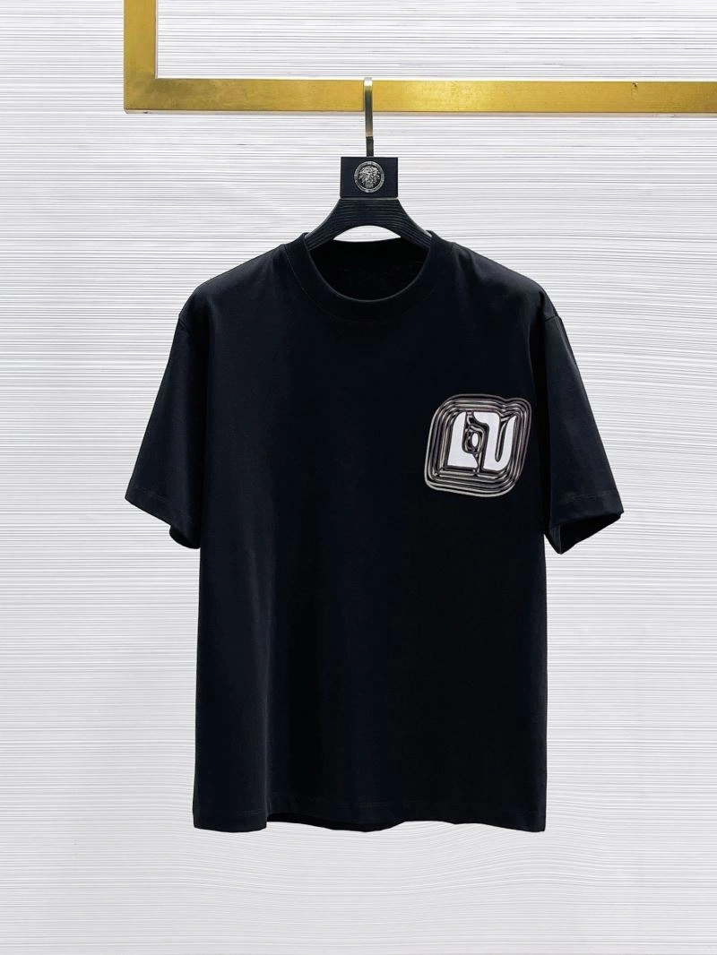 AllSeason Louis Vuitton T-Shirts 136051