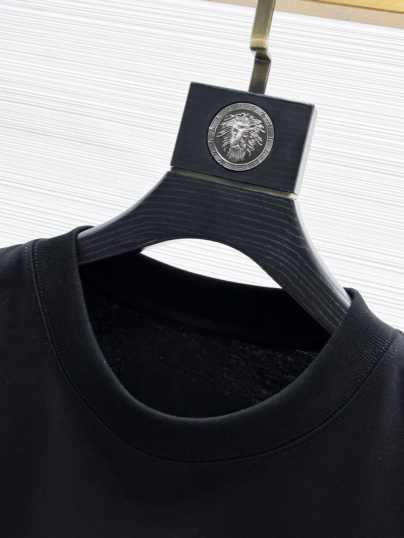 AllSeason Louis Vuitton T-Shirts 136051