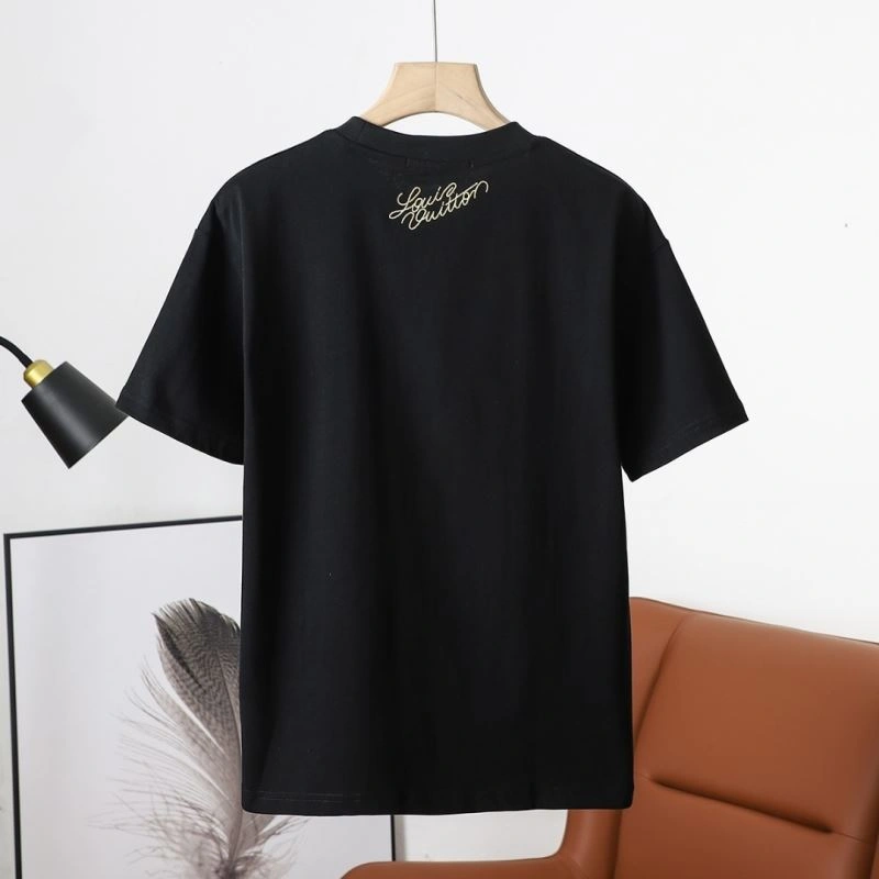 Attractive Louis Vuitton T-Shirts 136077