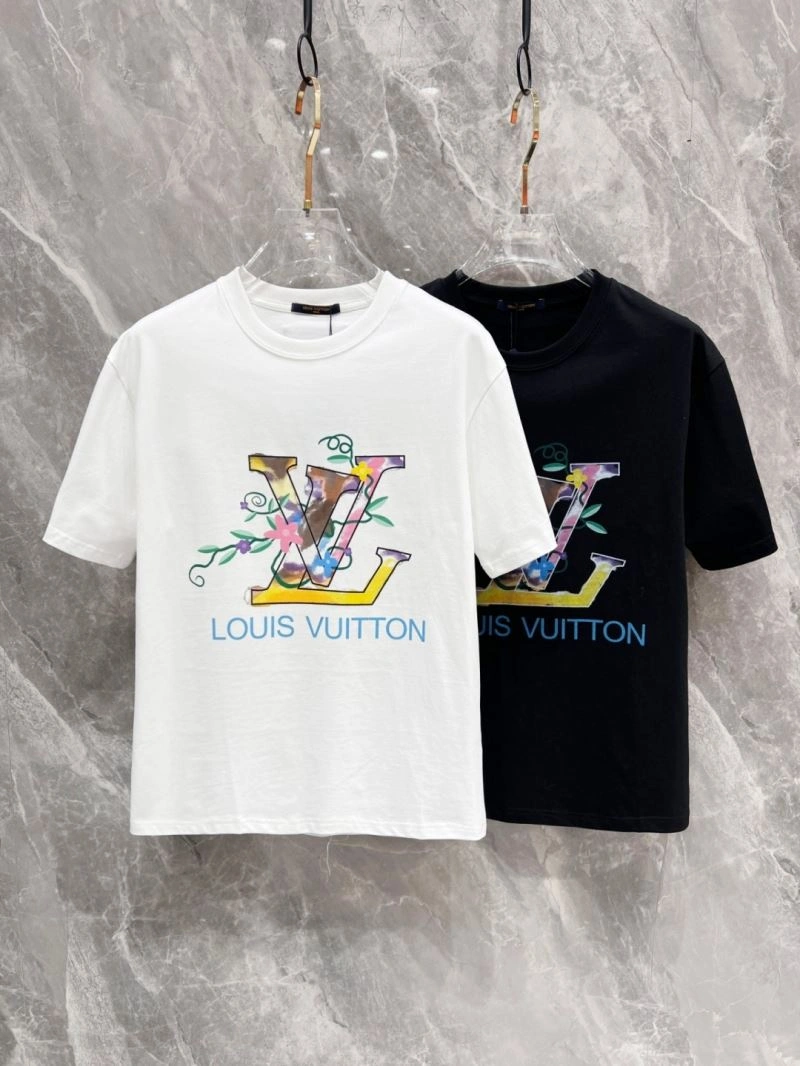 Louis Vuitton T-Shirts TimelessDesign 136059