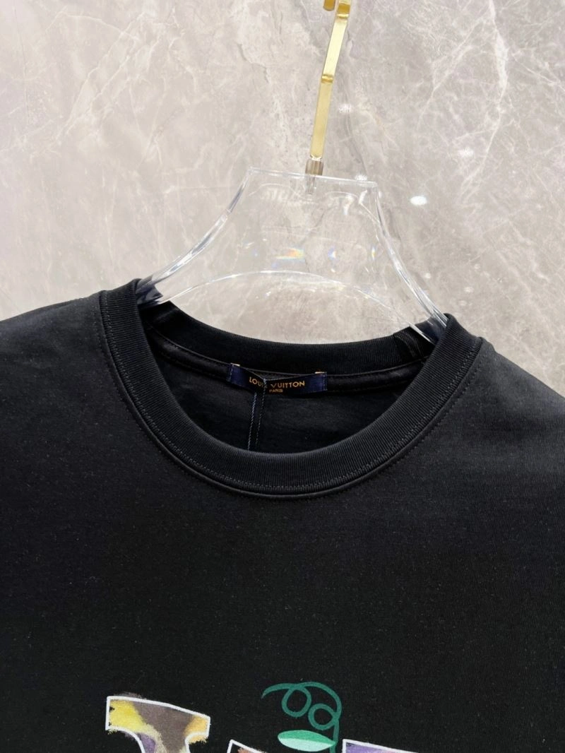 Louis Vuitton T-Shirts TimelessDesign 136059