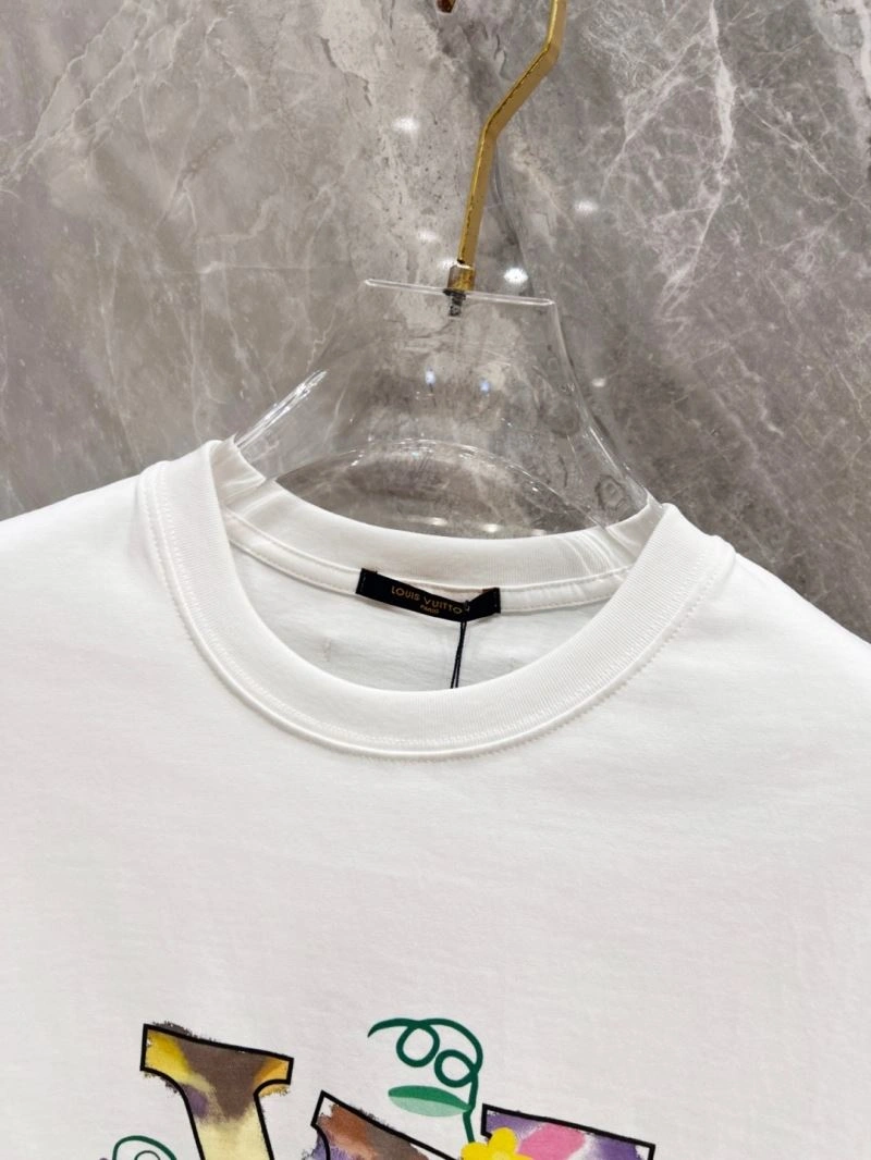 Louis Vuitton T-Shirts Chic 136069