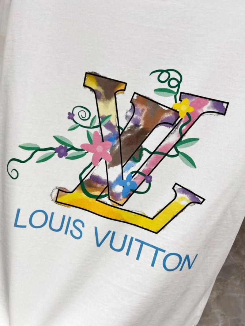 Louis Vuitton T-Shirts Chic 136069