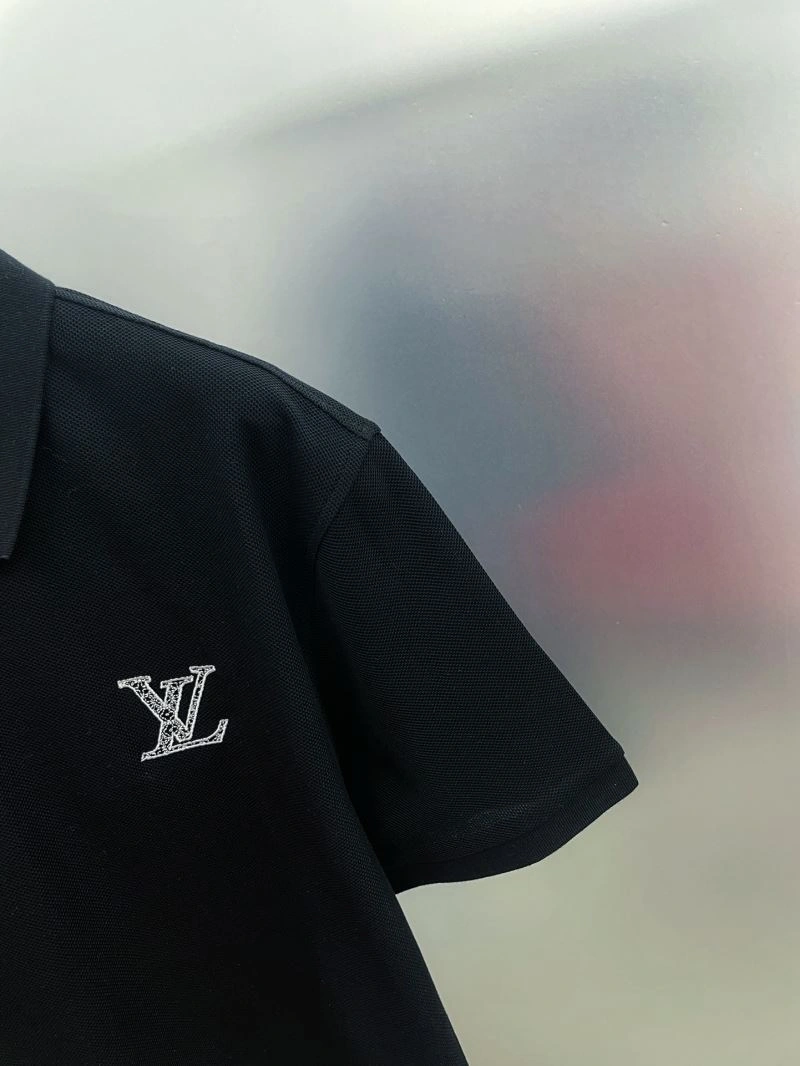 OdorResistant Louis Vuitton T-Shirts 136050