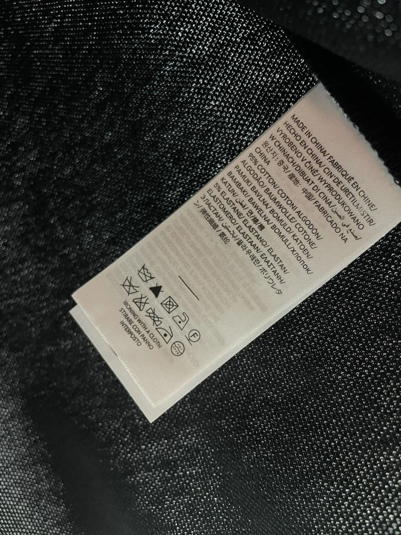 OdorResistant Louis Vuitton T-Shirts 136050