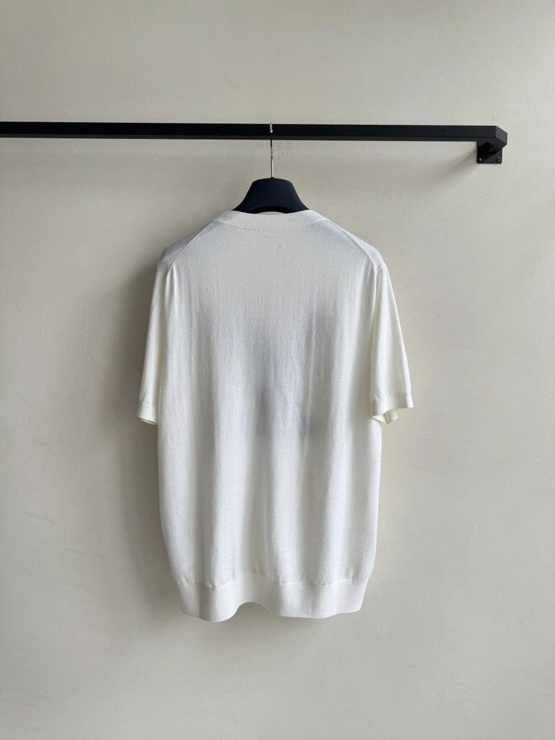 Sporty Louis Vuitton T-Shirts 131010