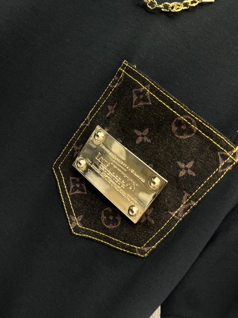 Louis Vuitton T-Shirts Contemporary 131009