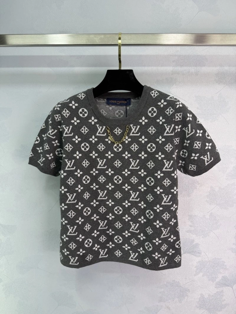 Elegant Louis Vuitton T-Shirts 130983