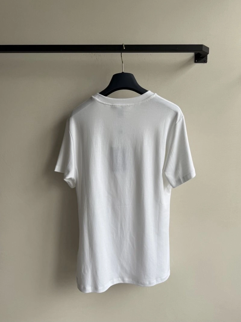 Louis Vuitton T-Shirts Sleek 130981