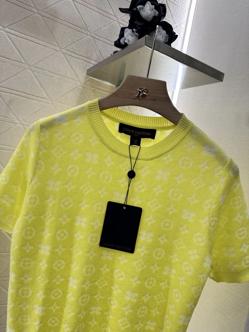 Louis Vuitton T-Shirts Durable 131003