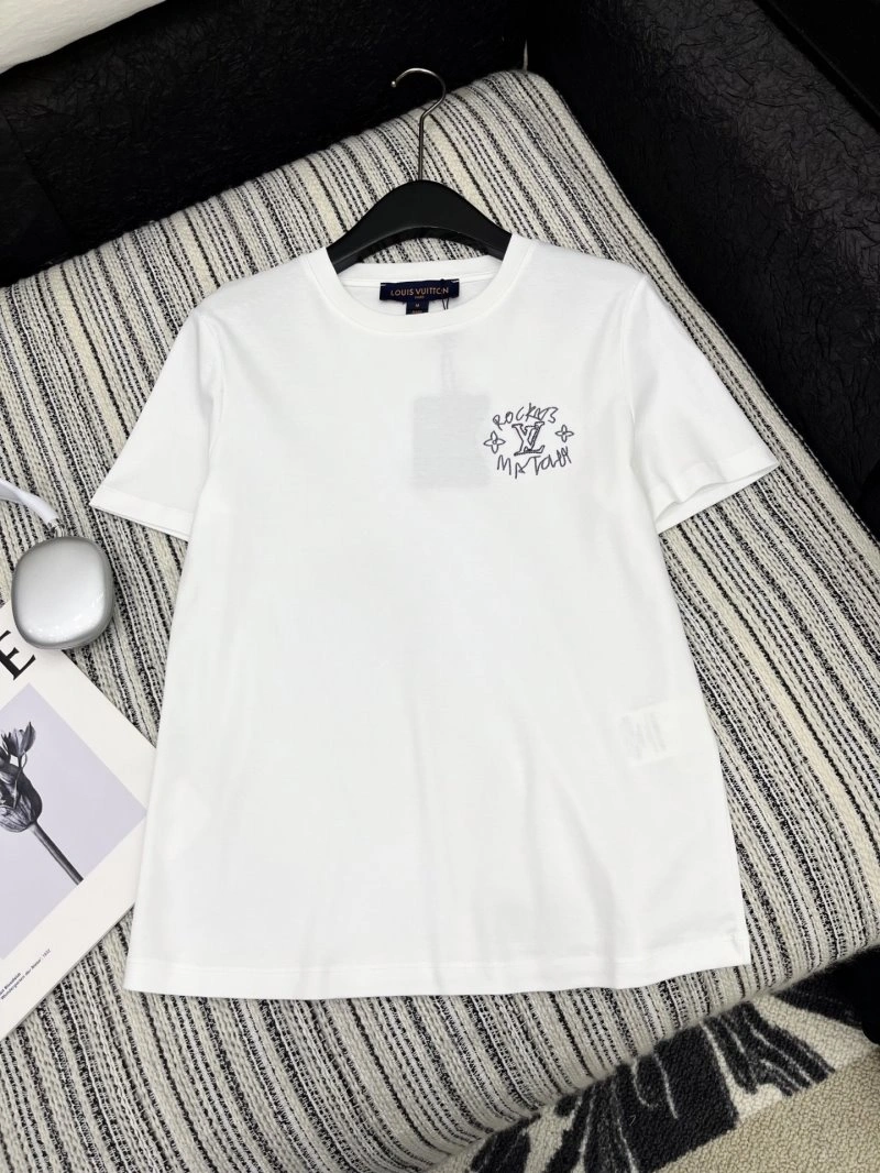 Louis Vuitton T-Shirts Practical 130994