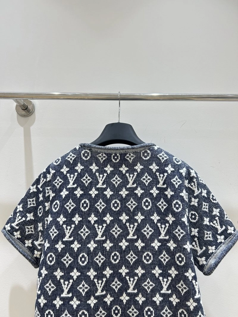 Louis Vuitton T-Shirts Stylish 130990