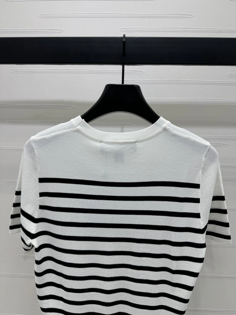 FashionForward Louis Vuitton T-Shirts 130976