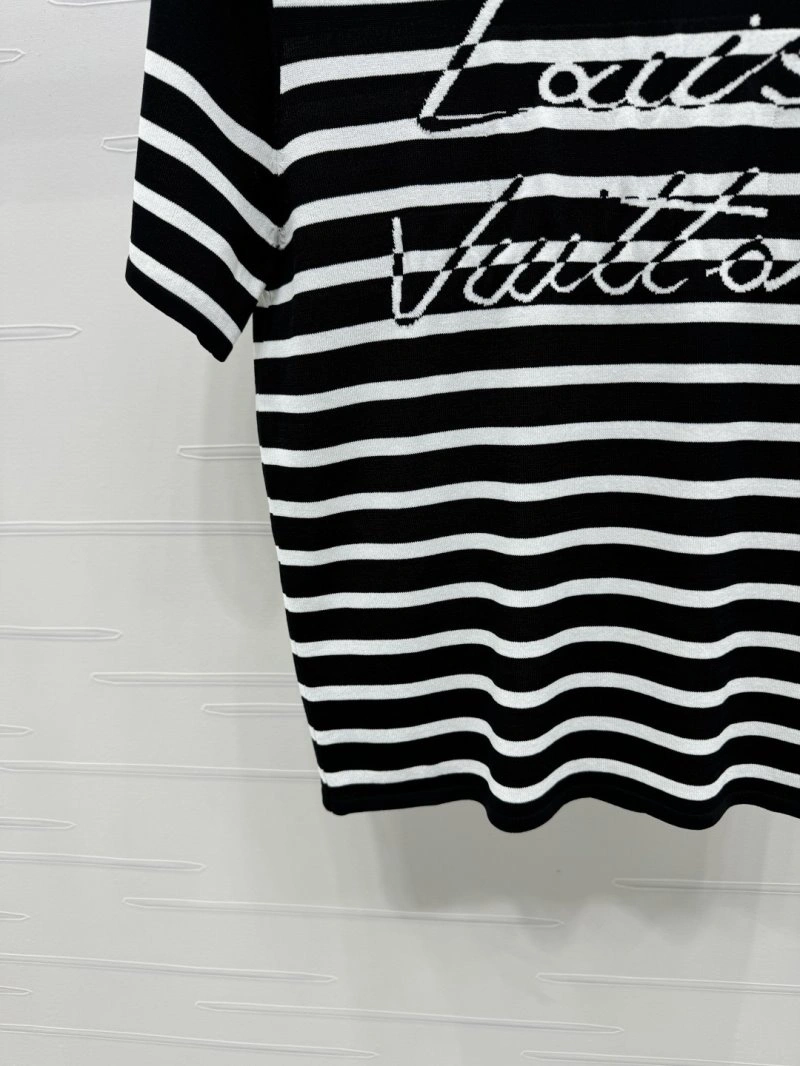 Soft Louis Vuitton T-Shirts 130970