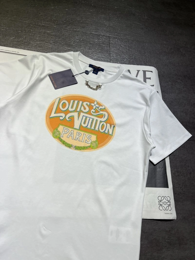 Louis Vuitton T-Shirts Sporty 130968