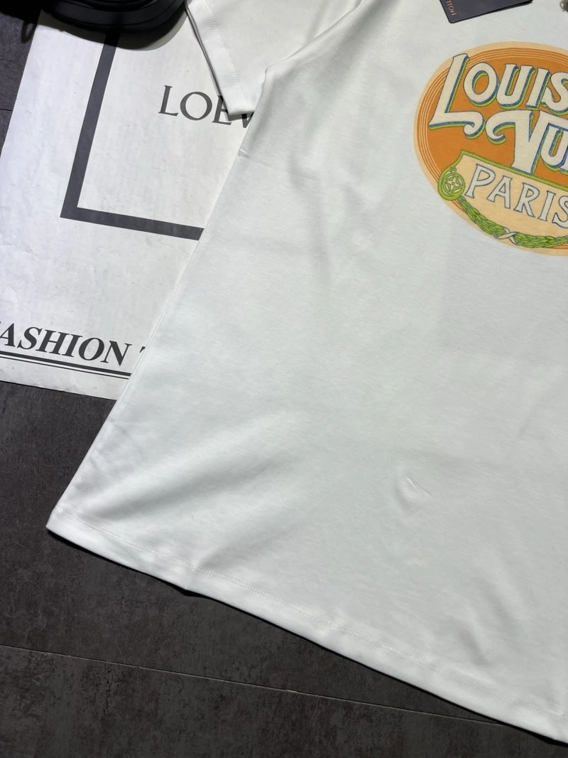 Louis Vuitton T-Shirts Sporty 130968