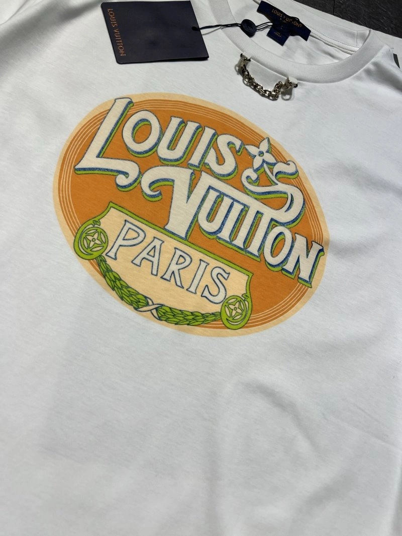 Louis Vuitton T-Shirts Sporty 130968