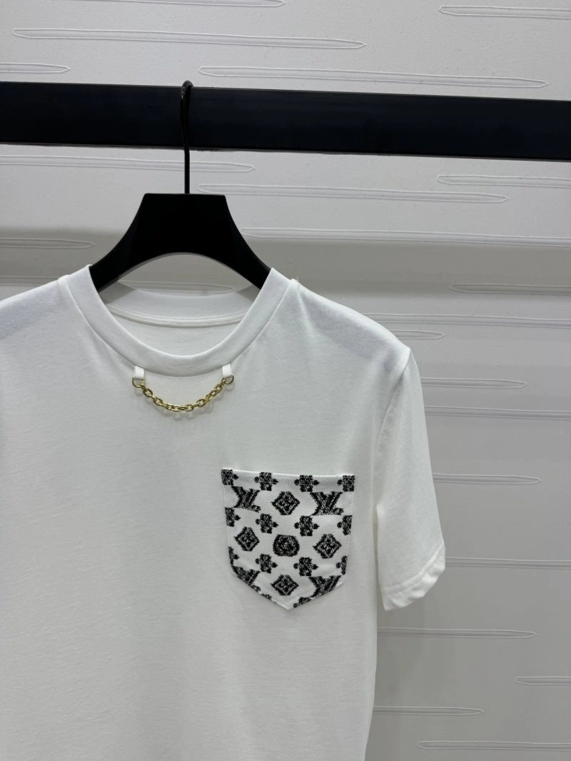 Louis Vuitton T-Shirts Stretchable 130962