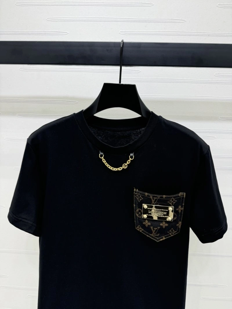 TravelReady Louis Vuitton T-Shirts 130966