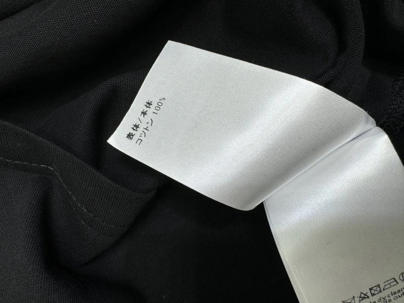 TravelReady Louis Vuitton T-Shirts 130966
