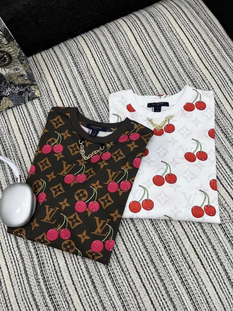 Louis Vuitton T-Shirts Unisex 130961