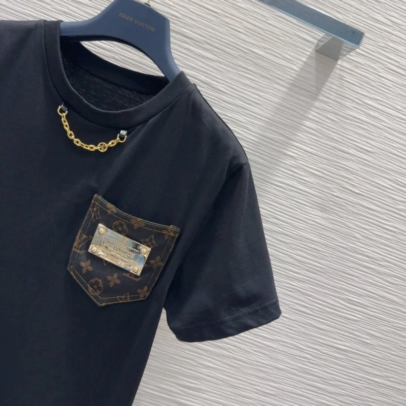 FreshLook Louis Vuitton T-Shirts 130957