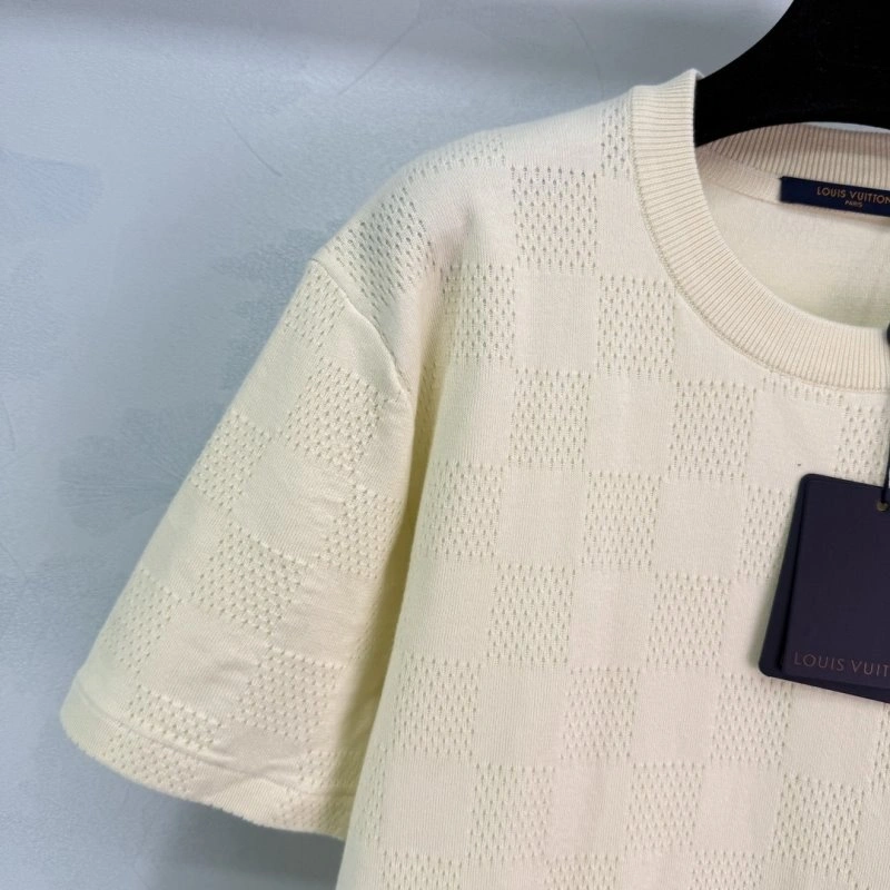 Packable Louis Vuitton T-Shirts 130950