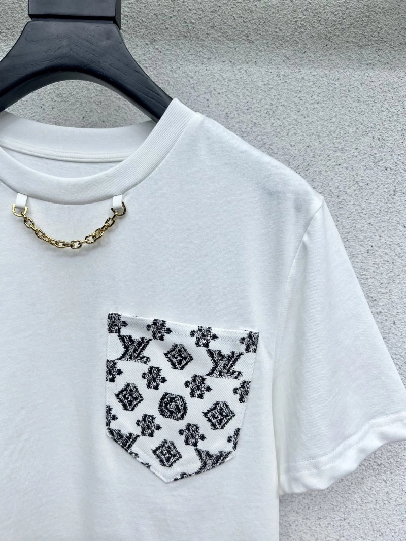 ModernLook Louis Vuitton T-Shirts 130951