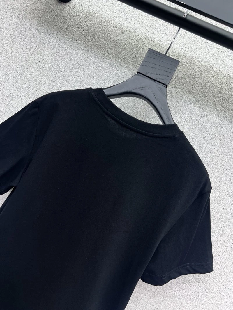 FashionForward Louis Vuitton T-Shirts 130941