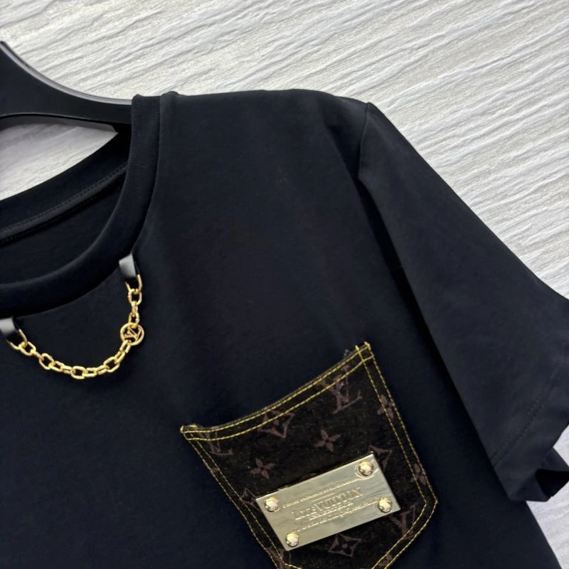 Elegant Louis Vuitton T-Shirts 130956