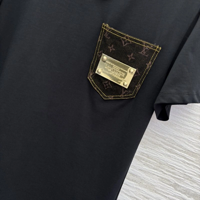 Elegant Louis Vuitton T-Shirts 130956