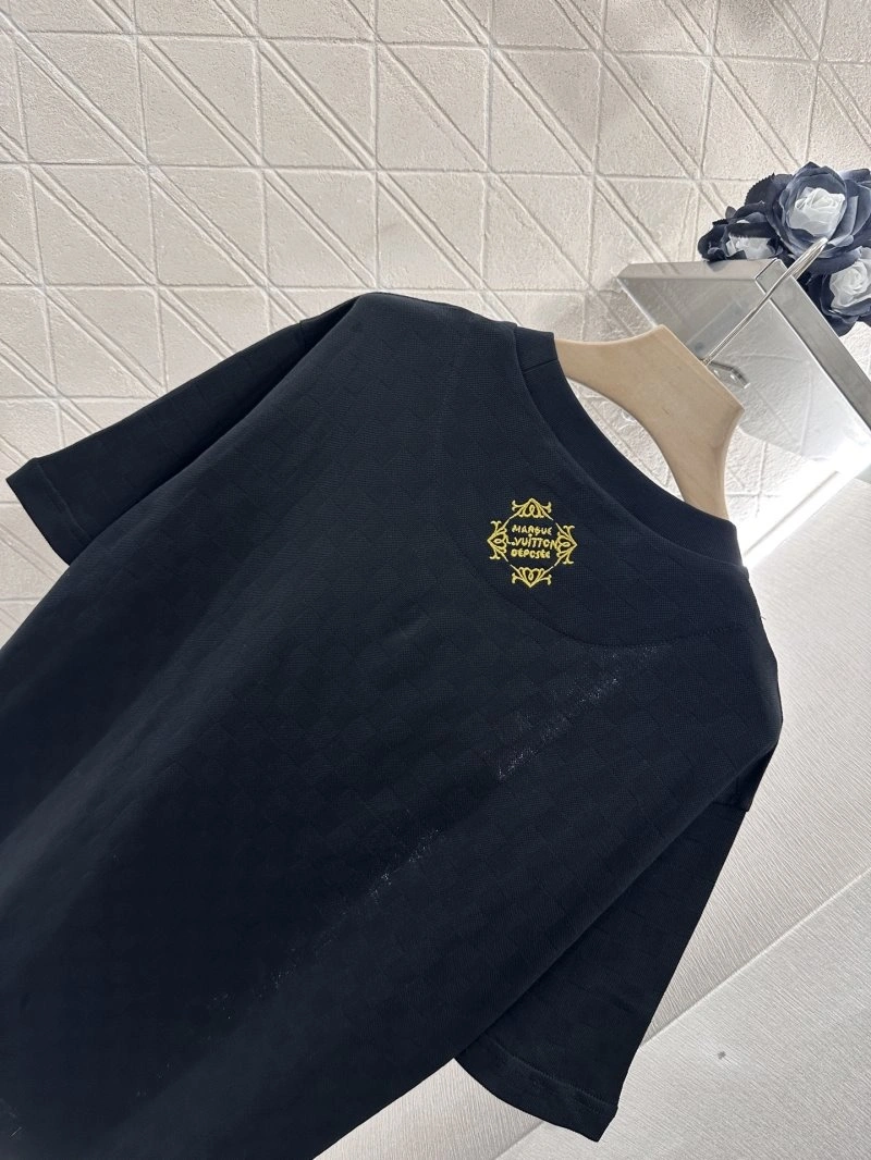 HighPerformance Louis Vuitton T-Shirts 130949