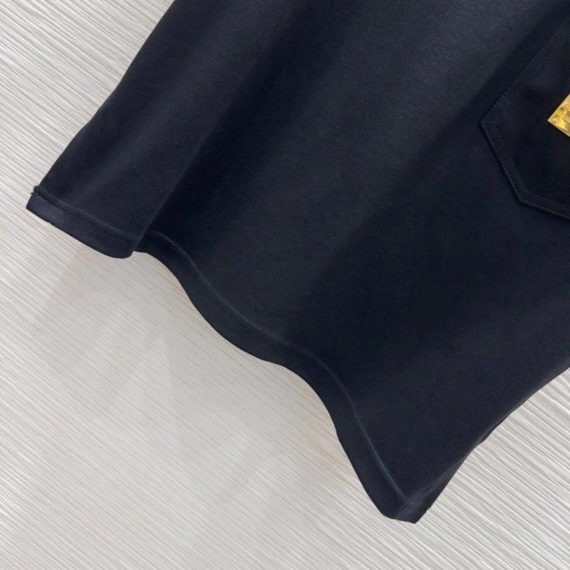 Functional Louis Vuitton T-Shirts 131654