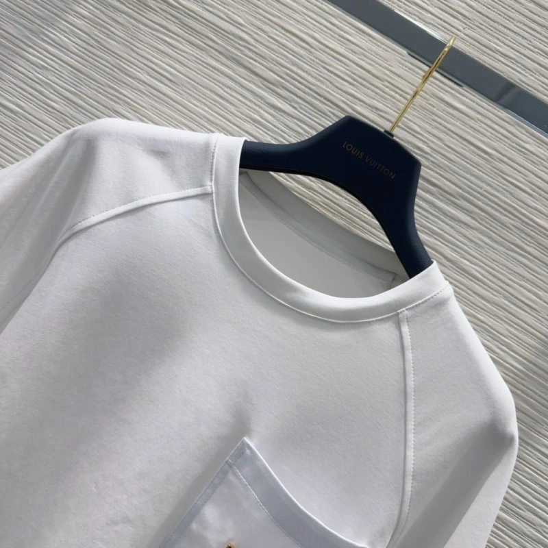 Louis Vuitton T-Shirts Bold 131680