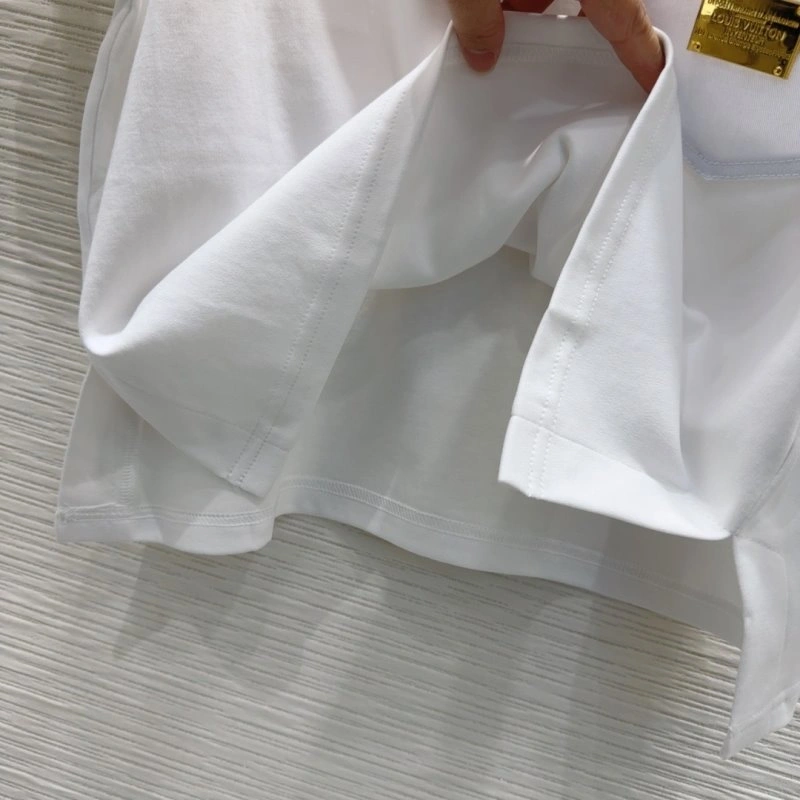 Louis Vuitton T-Shirts Bold 131680