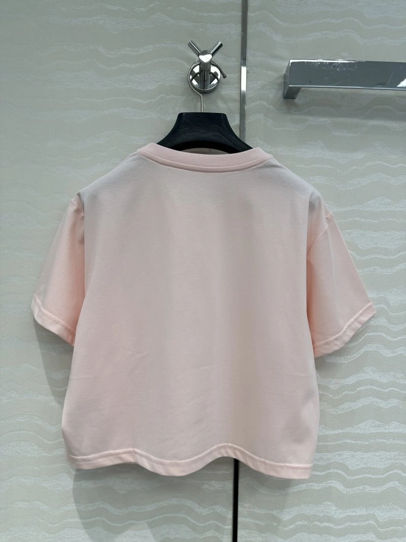 Versatile Louis Vuitton T-Shirts 131657