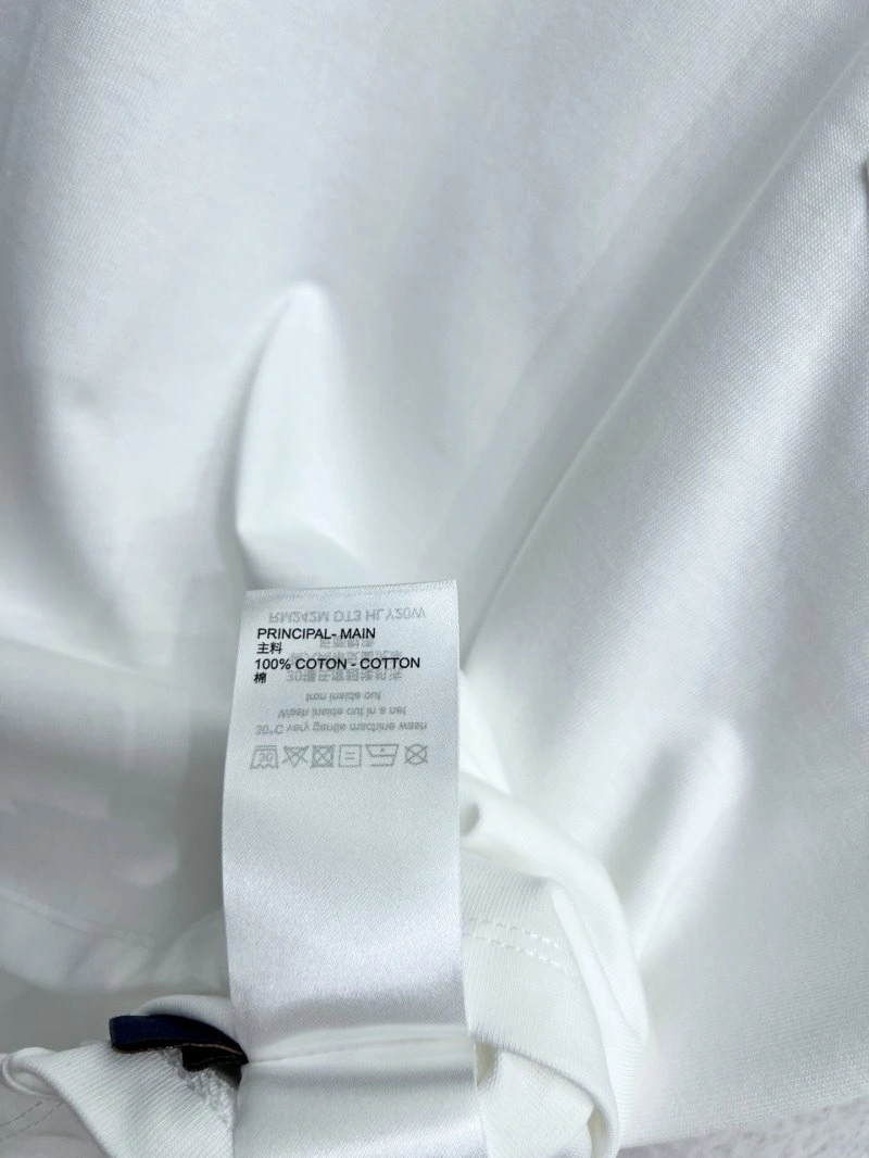 WrinkleFree Louis Vuitton T-Shirts 131665