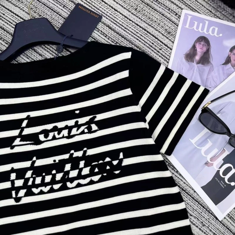 TravelReady Louis Vuitton T-Shirts 131650