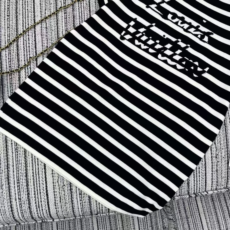 TravelReady Louis Vuitton T-Shirts 131650