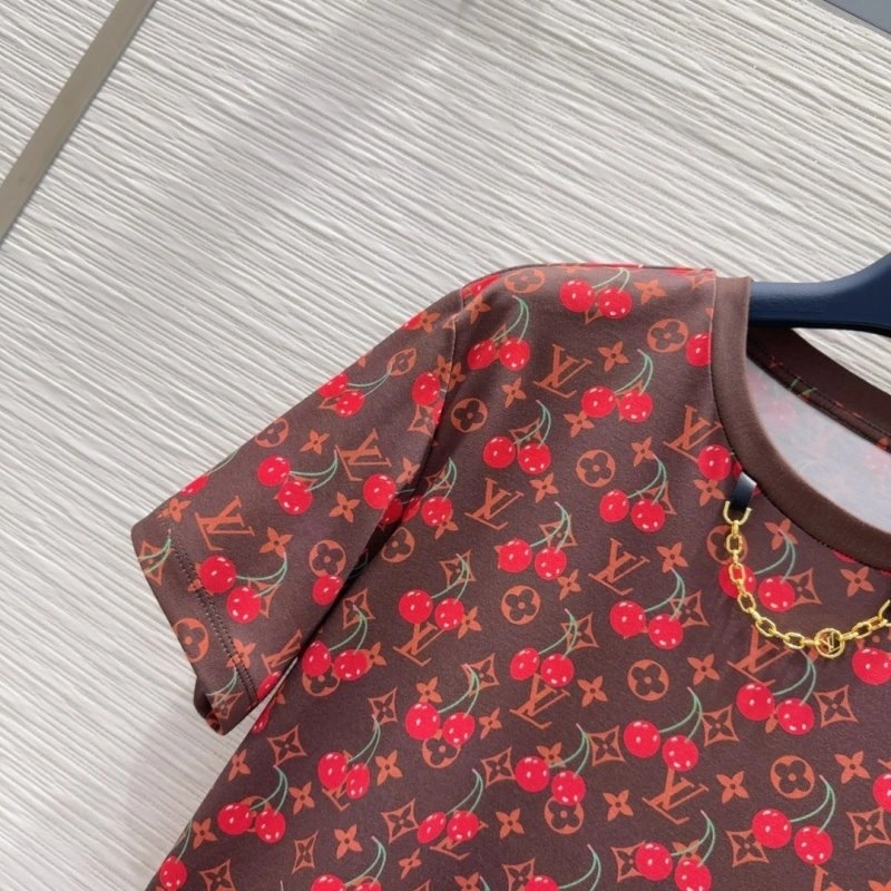 Louis Vuitton T-Shirts FashionForward 131641