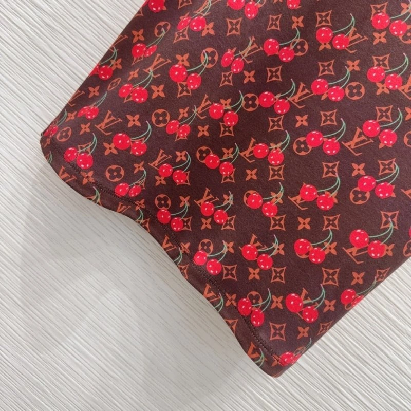 Louis Vuitton T-Shirts FashionForward 131641