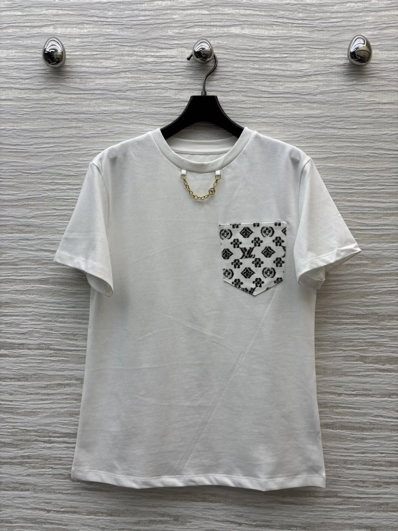 Stylish Louis Vuitton T-Shirts 131639