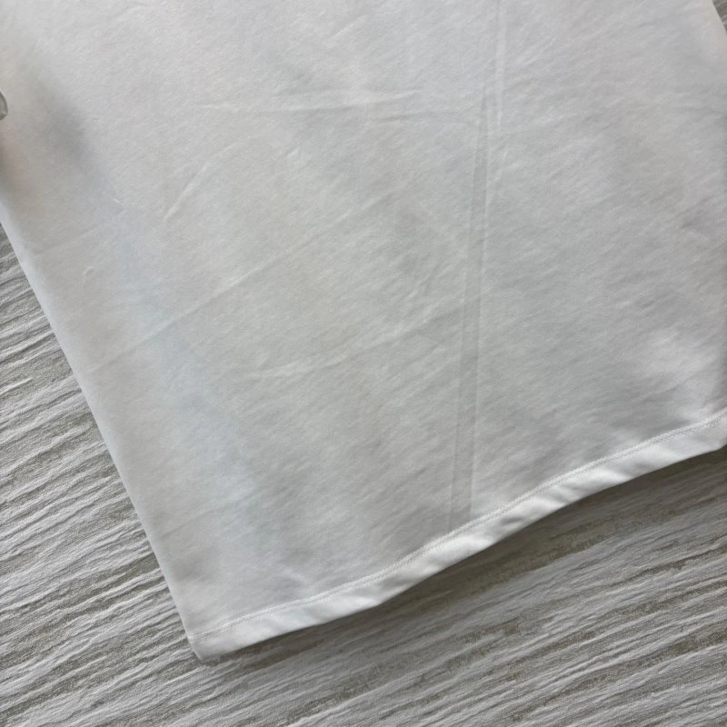 Stylish Louis Vuitton T-Shirts 131639
