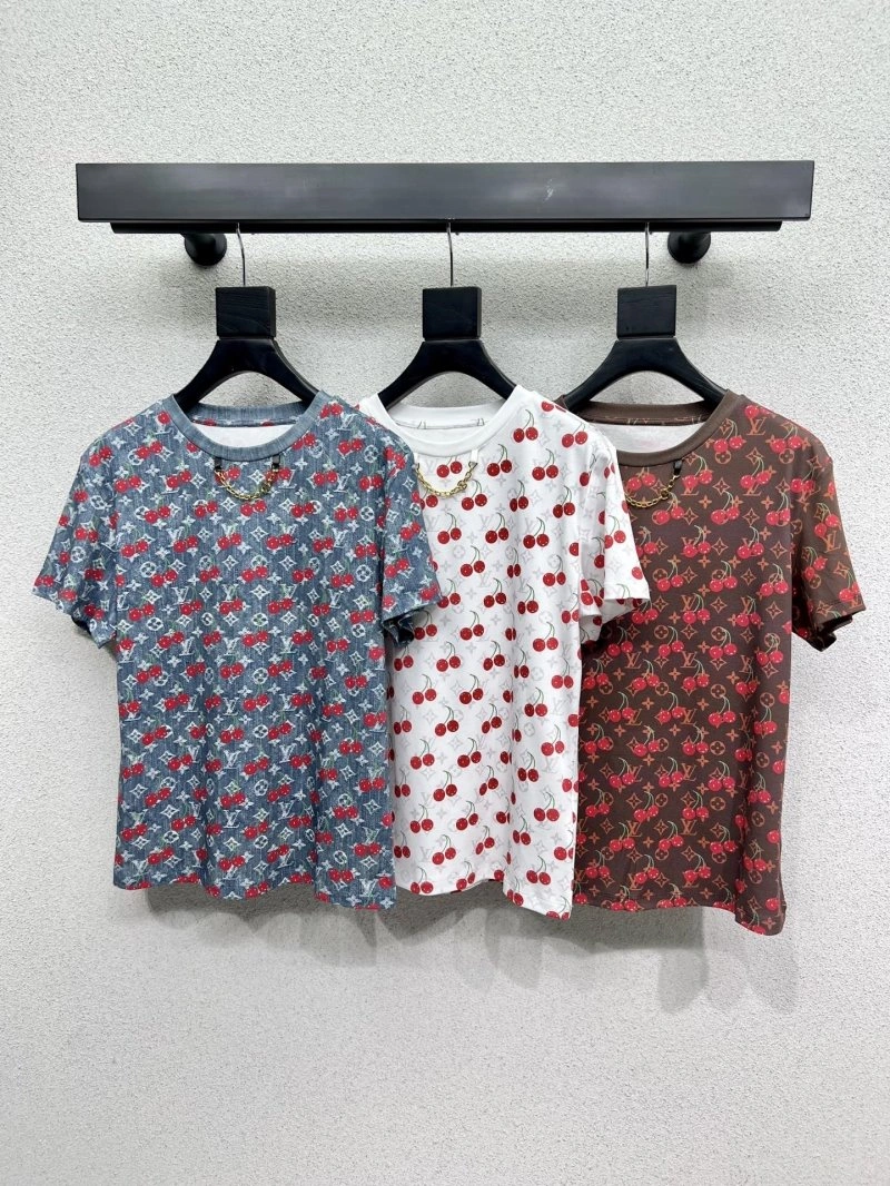 Louis Vuitton T-Shirts Durable 131643