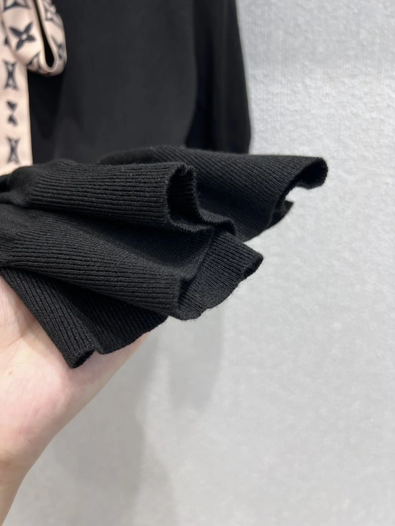 Breathable Louis Vuitton T-Shirts 131627