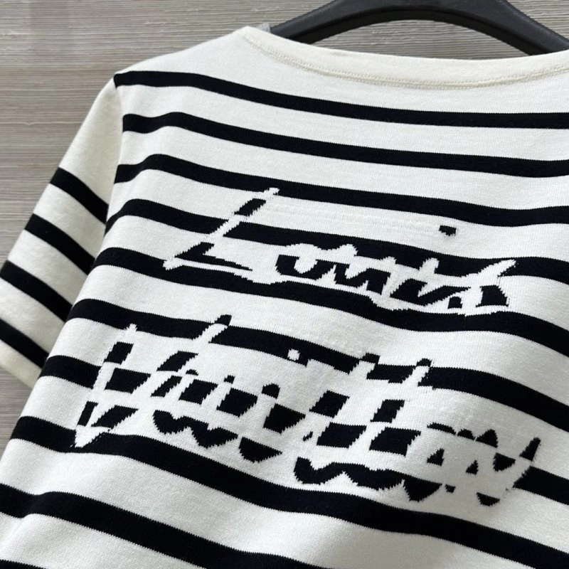 Popular Louis Vuitton T-Shirts 131635