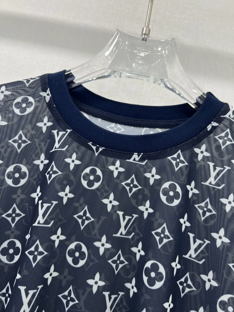 Practical Louis Vuitton T-Shirts 131632