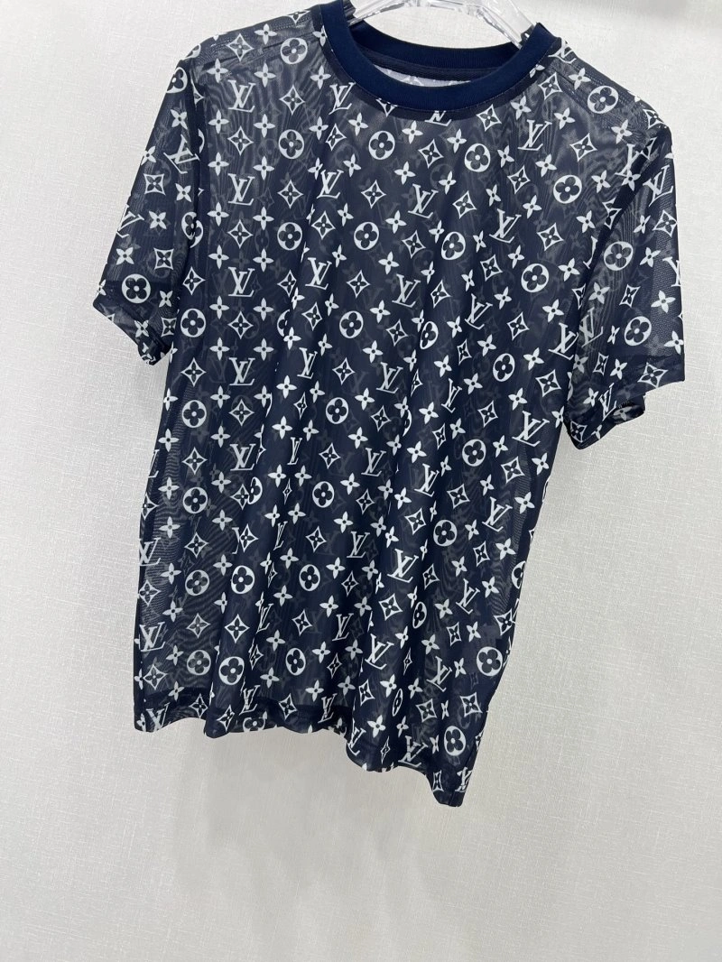 Practical Louis Vuitton T-Shirts 131632