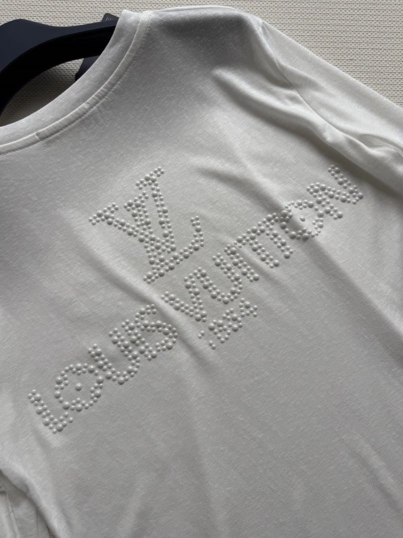 SmartChoice Louis Vuitton T-Shirts 131625